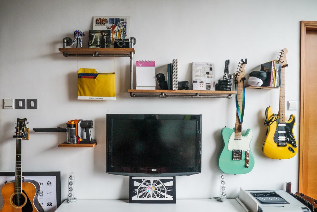 diy industrial pipe shelves-55
