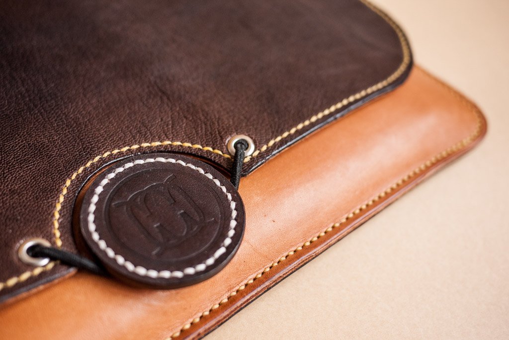 Leather-Bag-company-logo-20