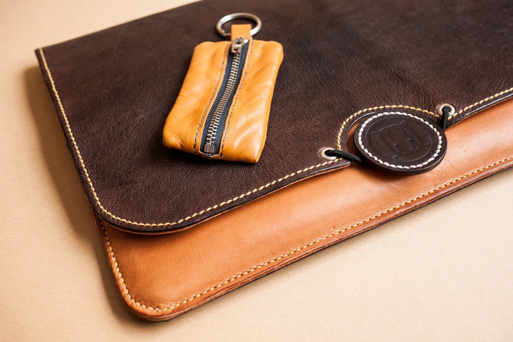 Leather-Bag-company-logo-22